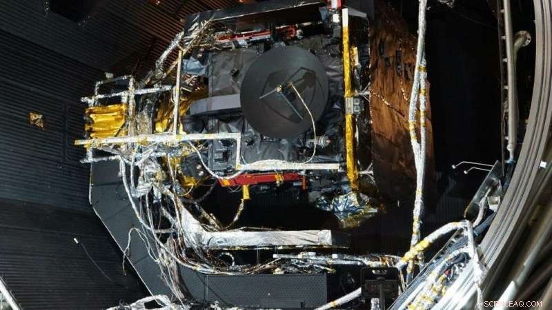 Solar Orbiter Undergoes Rigorous Thermal Vacuum Test