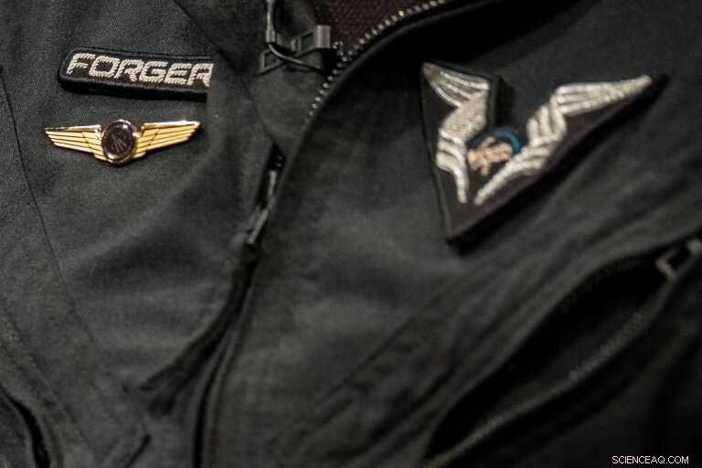 Former Marine Pilot Eyes Routine Spaceflights for Passengers