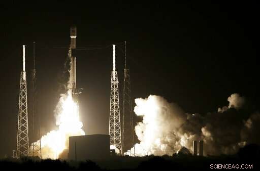SpaceX Launches Israel’s Lunar Lander Toward the Moon