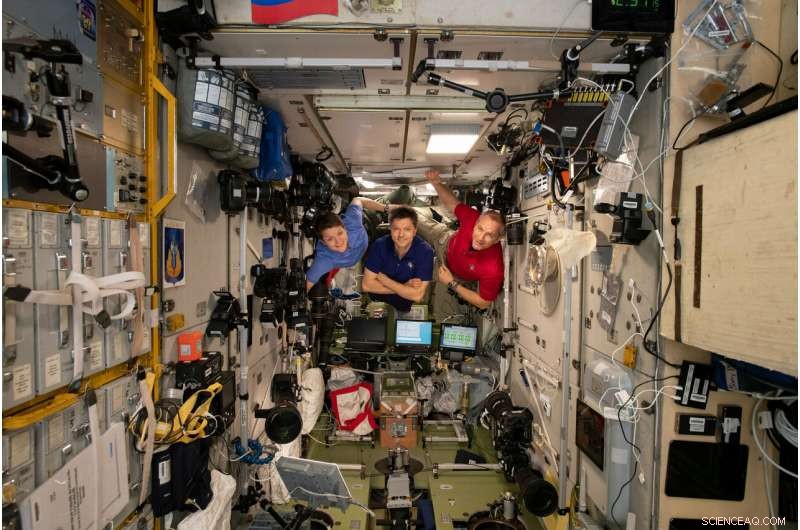 Exploring Space: ESA s Advanced Science Experiments on the ISS