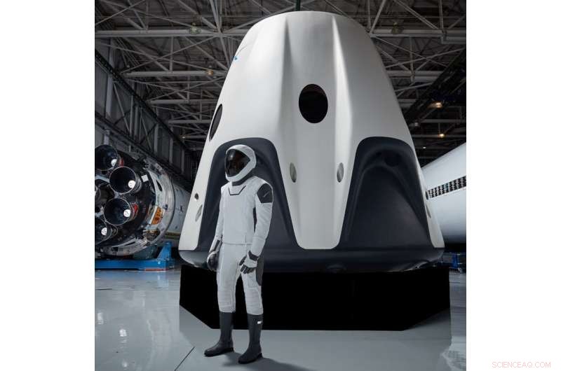 SpaceX Dragon 2 Prepares for Historic Atlantic Splashdown – Inside the Rocket Science