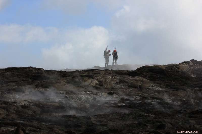 Scientists Rehearse Mars Landing Operations in Hawaii and Idaho