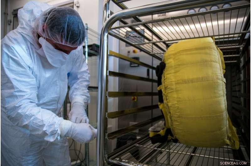 Heat Sterilisation of ExoMars 2020 Parachute – Ensuring Planetary Protection