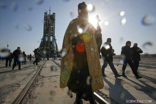 US and Russian Crew Launches to International Space Station