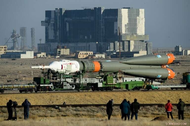 NASA & Russian Astronauts Set for Soyuz MS-12 Launch to ISS After Previous Abort