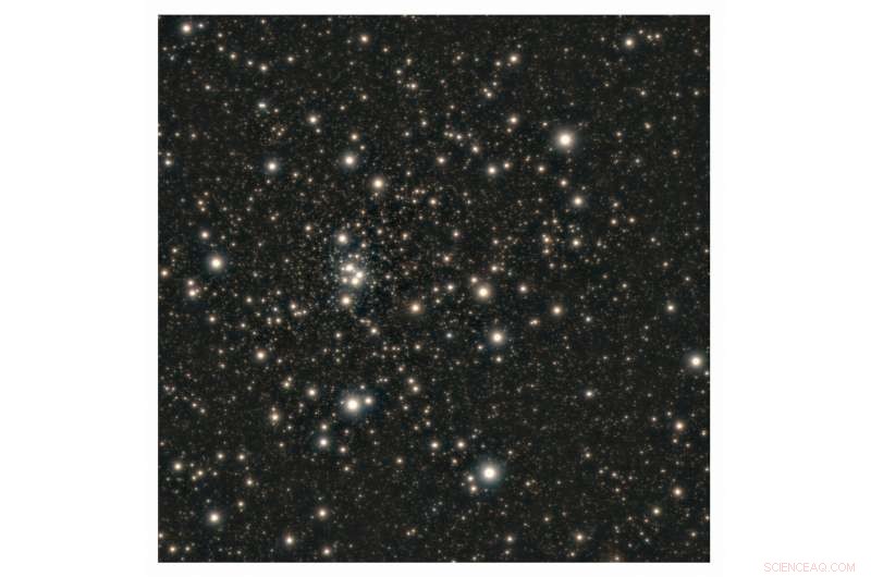 Ultra-Resolution Imaging Reveals Stunning Details of Ancient Star Cluster HP 1
