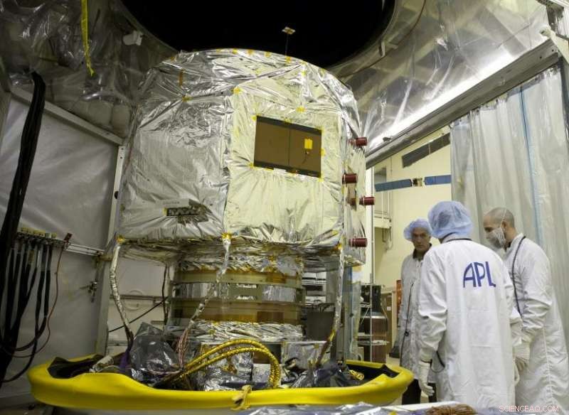 Van Allen Probes Set for Final Atmospheric Descent: NASA s Legacy Mission Concludes