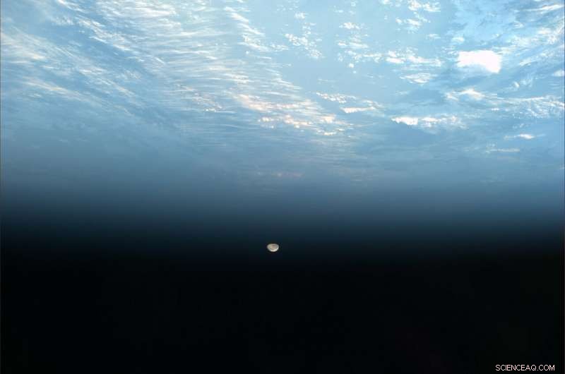 ESA and NASA Join Forces for Lunar Science Exploration