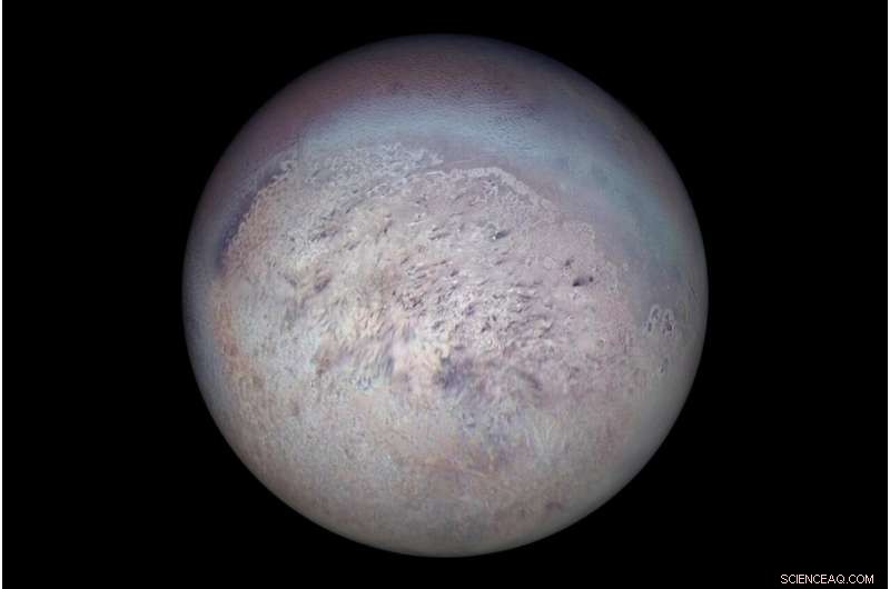 Neptune’s Moon Triton Reveals Rare Icy Carbon‑Nitrogen Bonding