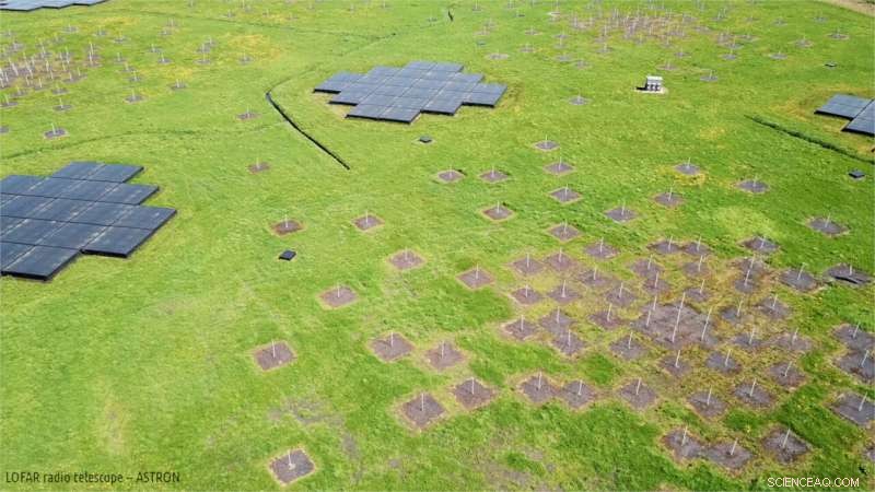 Scientists Find Radio Emission Ridge Linking Two Distant Galaxy Clusters