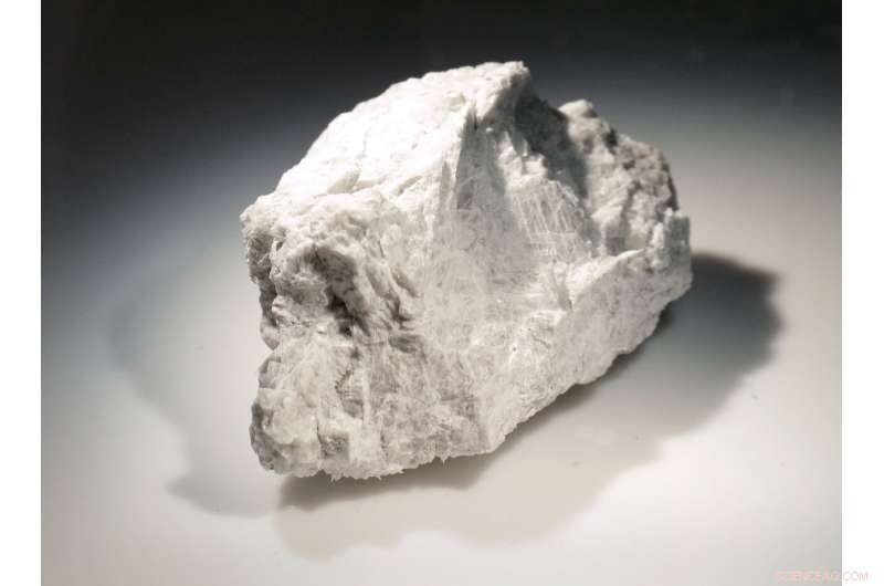 NASA Reveals Decades‑Old Apollo Moon Rock Samples for Modern Analysis