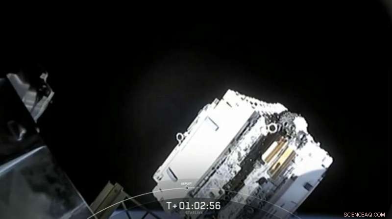 SpaceX Reports Loss of Contact with Three Starlink Satellites