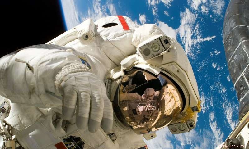 New Study Finds No Elevated Cancer or Heart Disease Risk for Space Travelers
