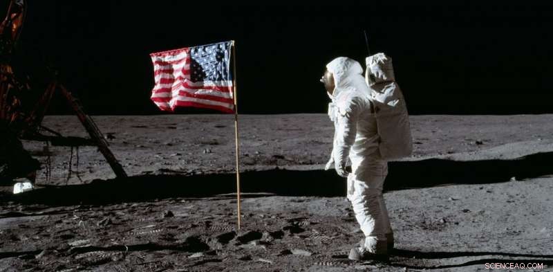 Expert Explains Why Apollo Moon Landing Footage Could Not Have Been Fabricated