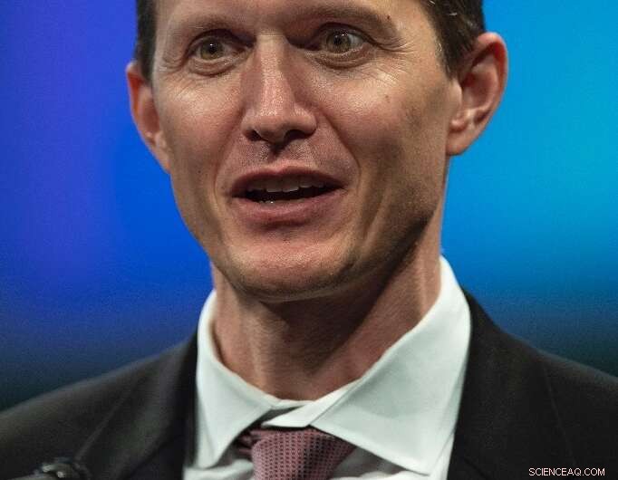 Virgin Galactic Launches Public Offering to Accelerate Space Tourism