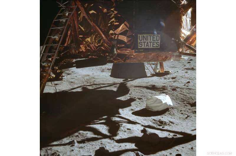 The 1969 Moon Landing: A Closer Look at the Historic Photo