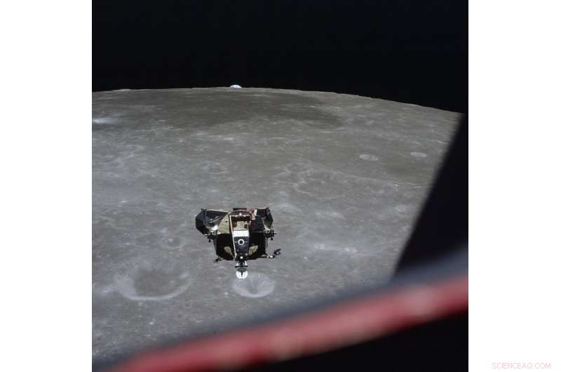 The 1969 Moon Landing: A Closer Look at the Historic Photo