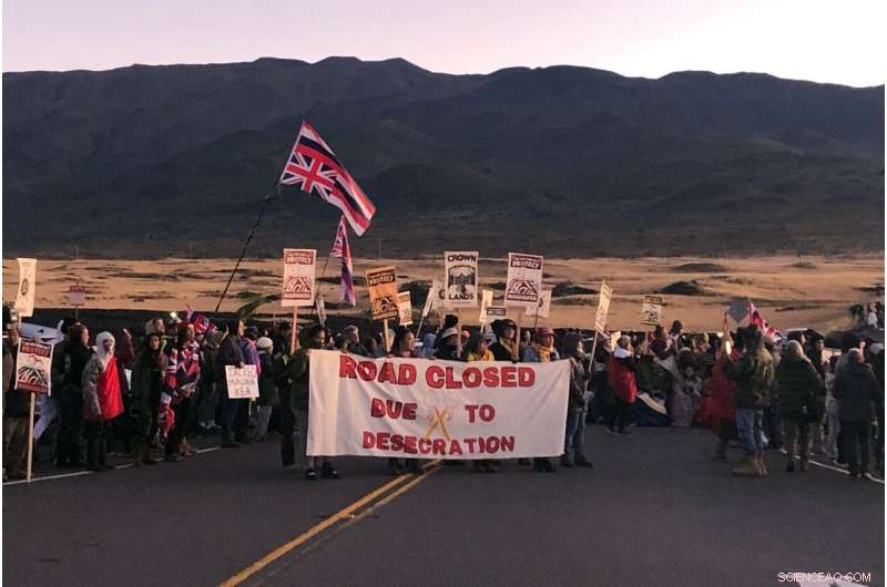 Police Arrest Protesters Blocking Road to Mauna Kea Telescope Construction
