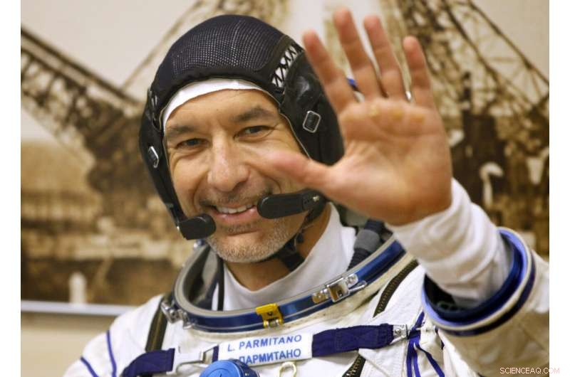 Russian Soyuz Capsule with Three Astronauts Successfully Docked with ISS – Update