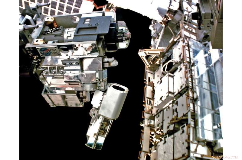 Robotic Refueling Mission 3 Demonstrates On-Station Fuel Transfer, Advancing In-Space Refueling