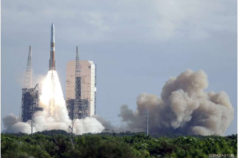 Delta IV Rocket Launches New GPS III Satellite into Orbit