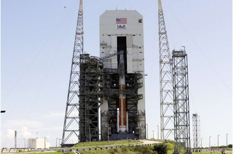 Delta IV Rocket Launches New GPS III Satellite into Orbit