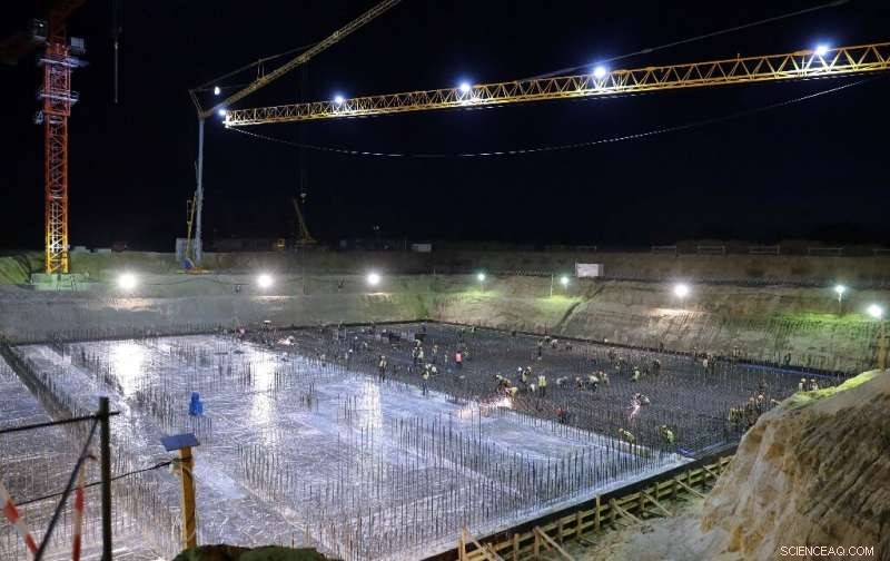 Putin Demands Accountability Over Vostochny Cosmodrome Launch Delays