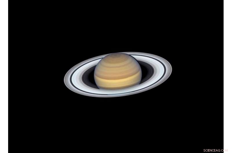 Hubble Captures Stunning Detail of Saturn’s Rings in New Portrait