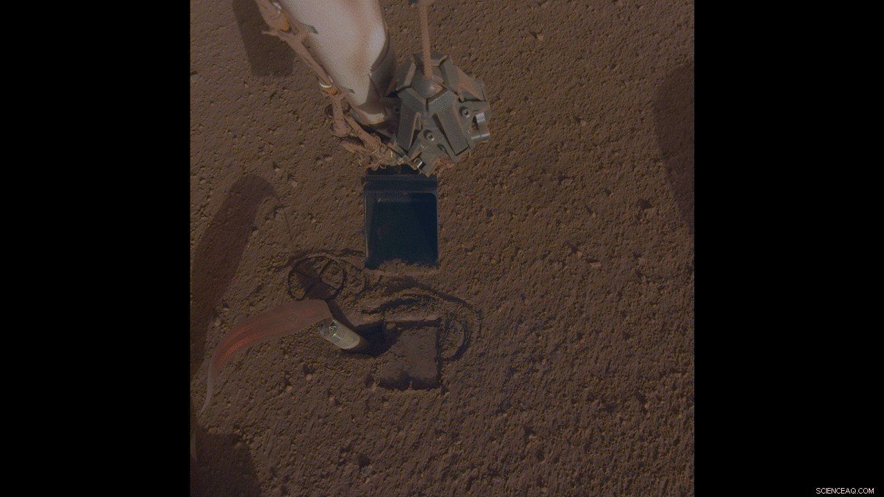 NASA Strives to Preserve InSight Lander s Heat Probe on Mars