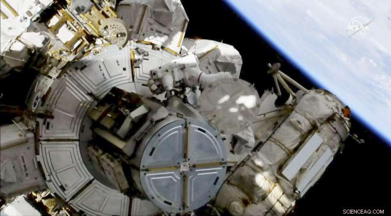 NASA Continues Spacewalk as World Mourns First Human in Space
