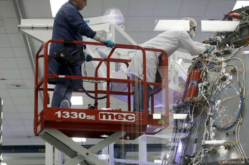 NASA Administrator Clarifies Twitter Exchange with SpaceX