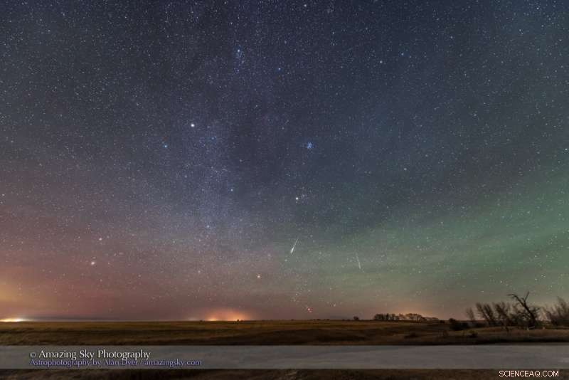 November Meteor Showers: Taurids, Leonids, and Unexpected Monocerotids Outburst