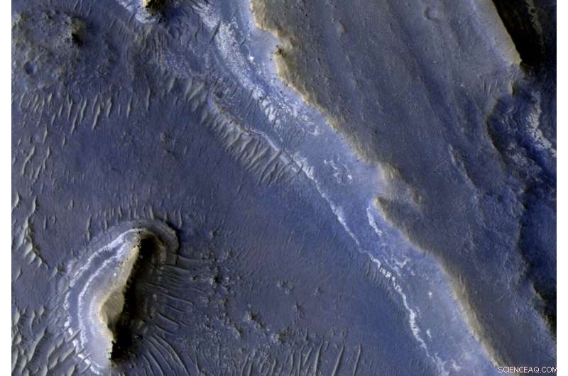 Scientists Discover Preservation Mineral at Jezero Crater, Future Mars Landing Site