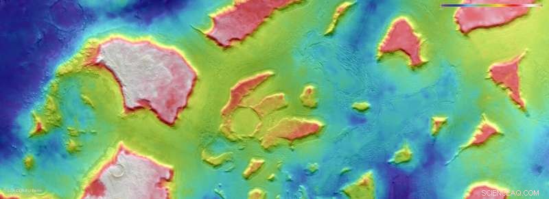 Fractured Ice Sheets Revealed on Mars: Deuteronilus Mensae Surface Study