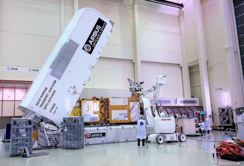 ESA ESTEC Test Centre Evaluates MetOp Second Generation’s Structural and Thermal Models