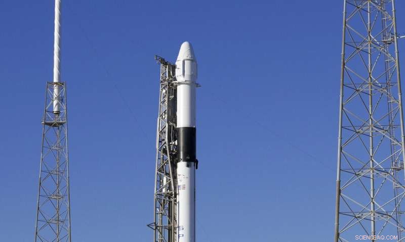SpaceX Postpones ISS Resupply Mission Amid High Wind Conditions