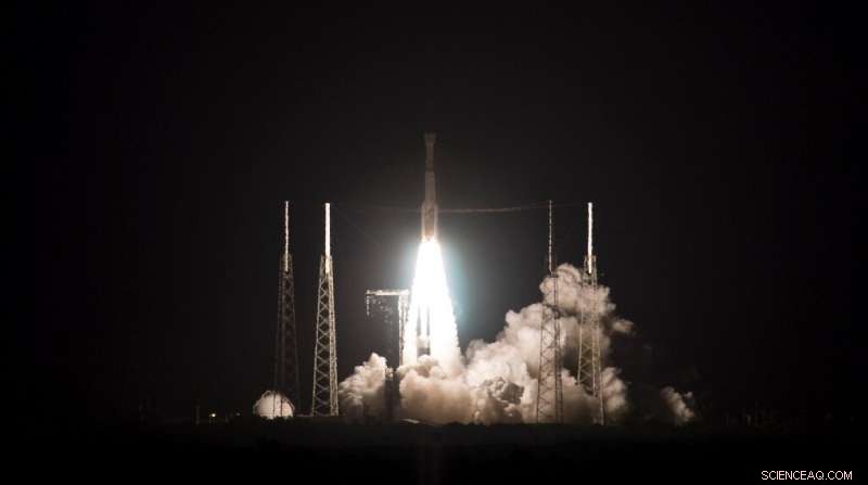 Boeing s Starliner Undocks Early After Mission Failure