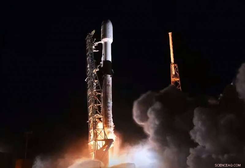 SpaceX Launches Third Batch of 60 Starlink Satellites, Expanding Global Broadband Constellation