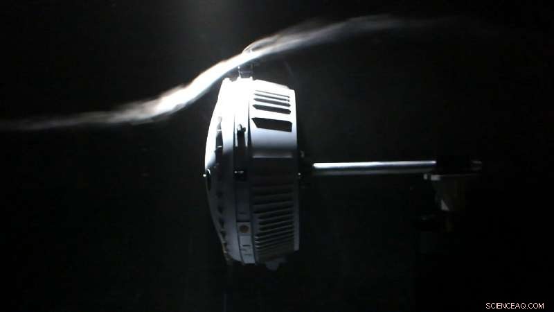 ESA Huygens Probe Spin Mystery Explained: New Wind Tunnel Study