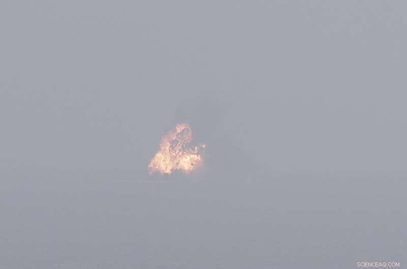 SpaceX Demonstrates Falcon 9 Capsule Escape System in Successful Test