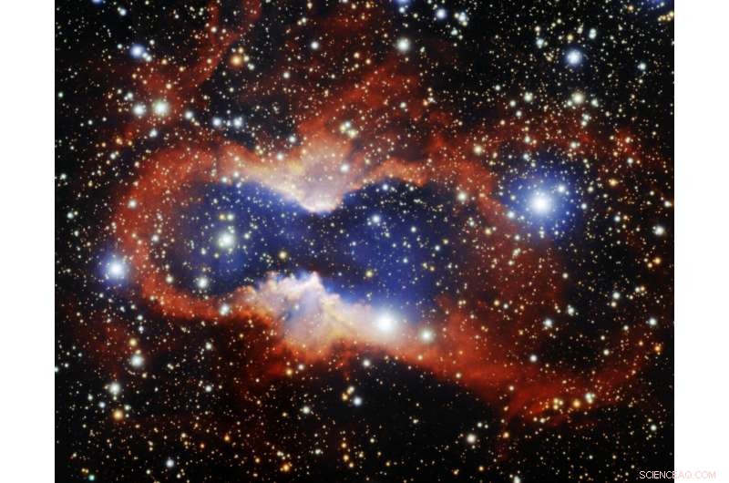 Gemini South Telescope Reveals Stunning Planetary Nebula CVMP 1