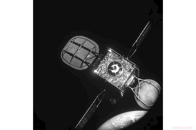 Intelsat 901 Revitalized by MEV-1 Docking: Near-Empty Satellite Gets New Life