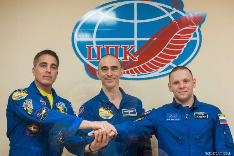 Roscosmos and NASA Crew Set for ISS Launch Amid Global Pandemic