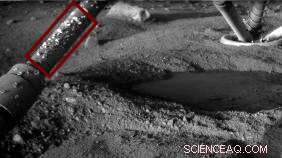 New Mars Climate Models Reveal Hydrated Salts and Brines Likely Uninhabitable