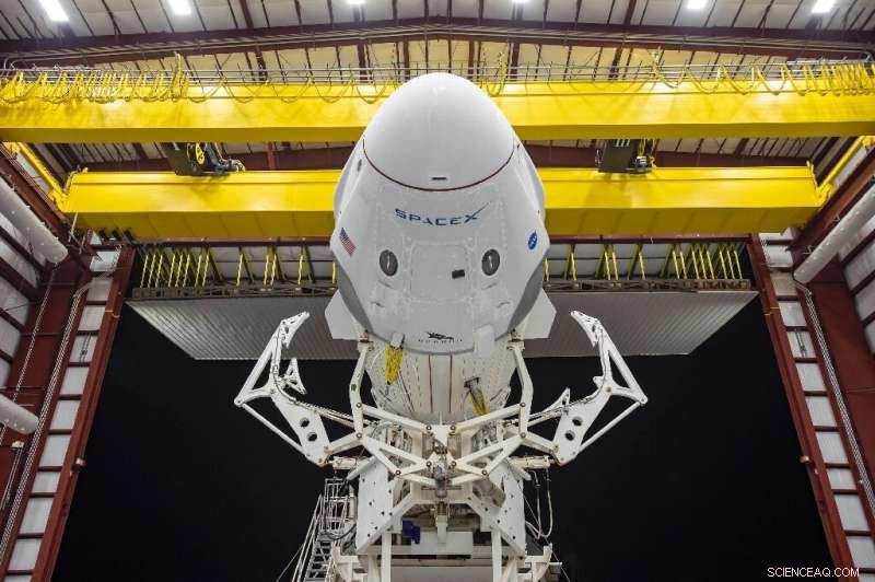 SpaceX Prepares for Historic First US Crew Flight to Space