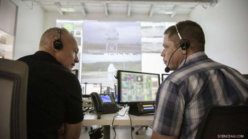 NASA’s Latest Crew: Veteran Astronauts Lead SpaceX Dragon Mission