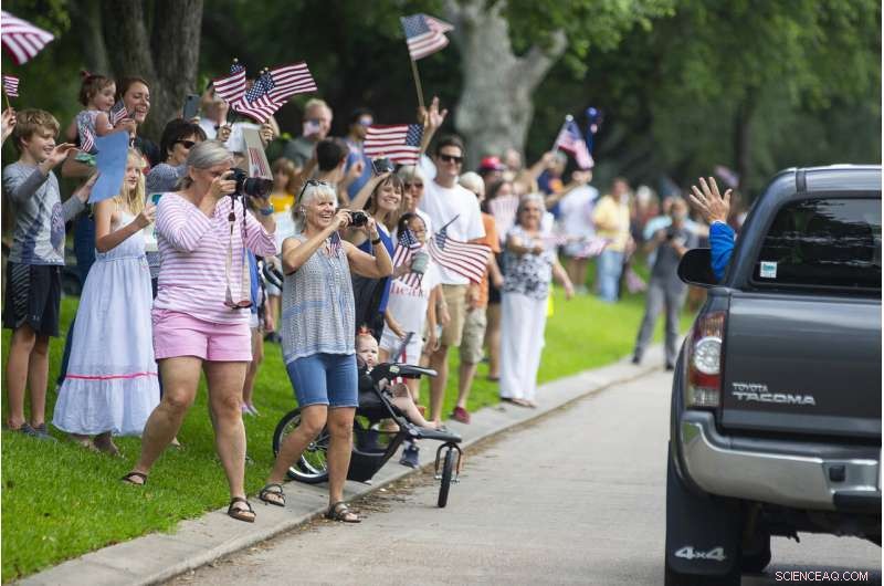NASA’s Latest Crew: Veteran Astronauts Lead SpaceX Dragon Mission