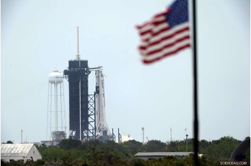 Stormy Weather Delays SpaceX s First Crew Dragon Launch to the ISS