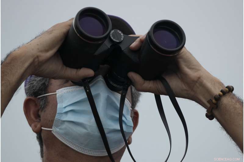 SpaceX Launch Delayed: Weather Forces Mission Scrub