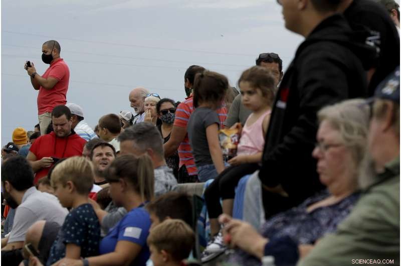 SpaceX Launch Delayed: Weather Forces Mission Scrub